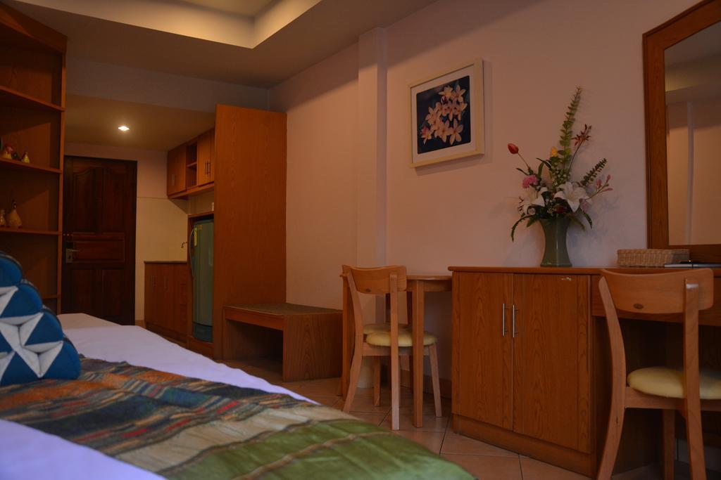Seven Oaks Inn Jomtien Beach Cameră foto